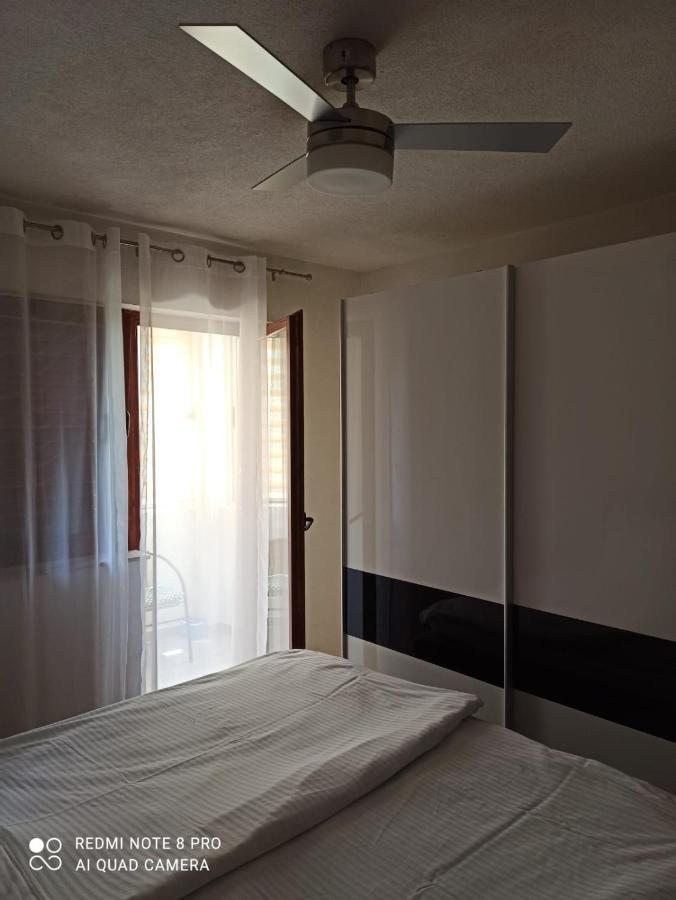 Apartman Robertino 1966 Makarska Bagian luar foto