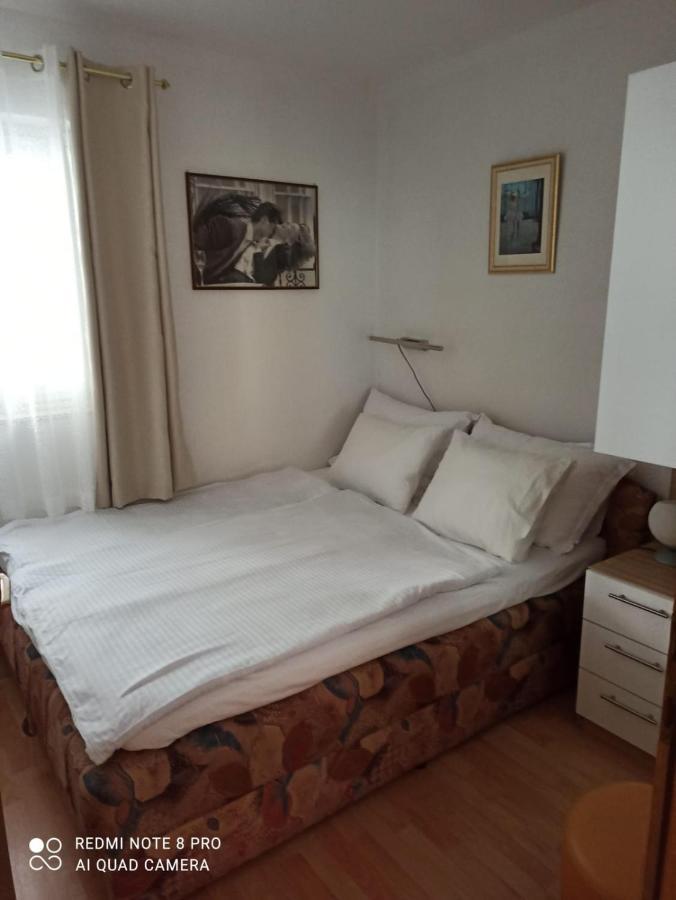 Apartman Robertino 1966 Makarska Bagian luar foto